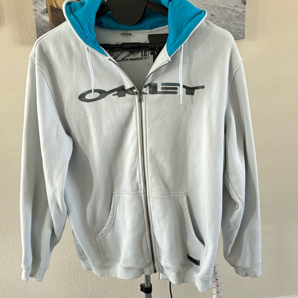 Oakley Hoodie